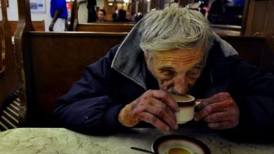 Más de 80 bares de Mendoza ofrecen «café solidario»