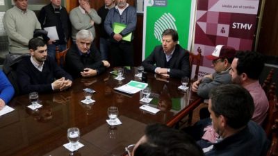 Villarino: el intendente y el gremio municipal acordaron mejoras para 15 becarios