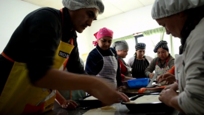 Talleres que abren puertas en Estación Juárez Celman