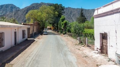 Pavimentarán 60 cuadras en Tinogasta