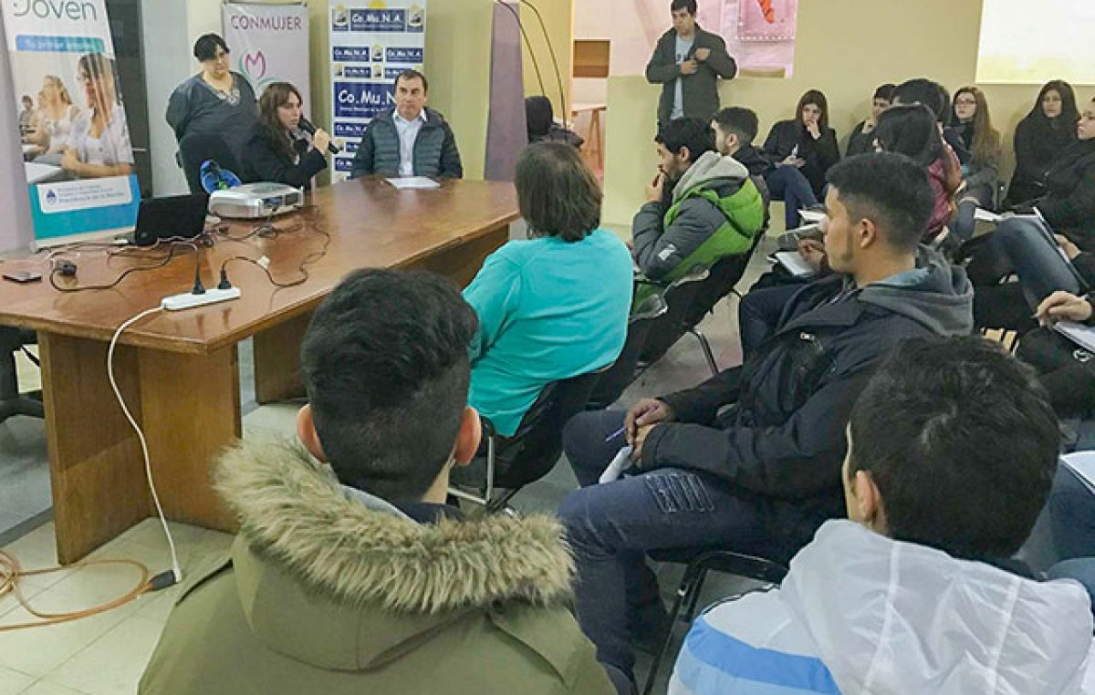 Presentaron los cursos de la Oficina de Empleo en Río Gallegos
