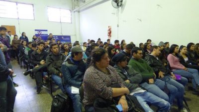 96 jóvenes ingresarán mañana al mercado laboral a través de la Oficina de Empleo de Posadas