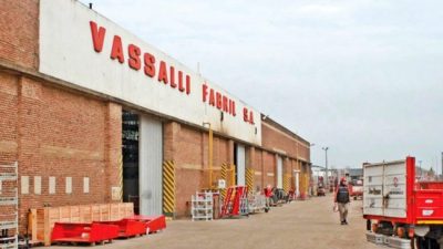 Vassalli quiere 150 obreros menos en su planta fabril de Firmat