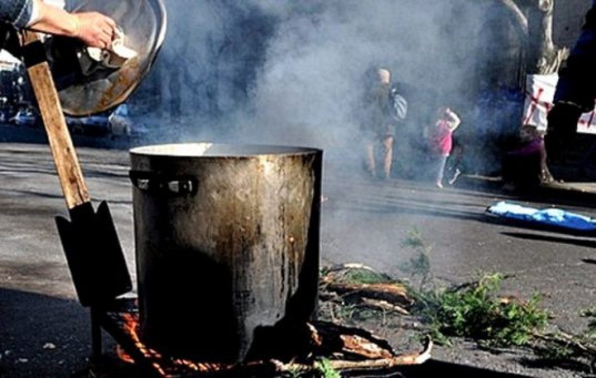 Buscan declarar la emergencia laboral, tarifaria, alimentaria y farmacológica en La Plata