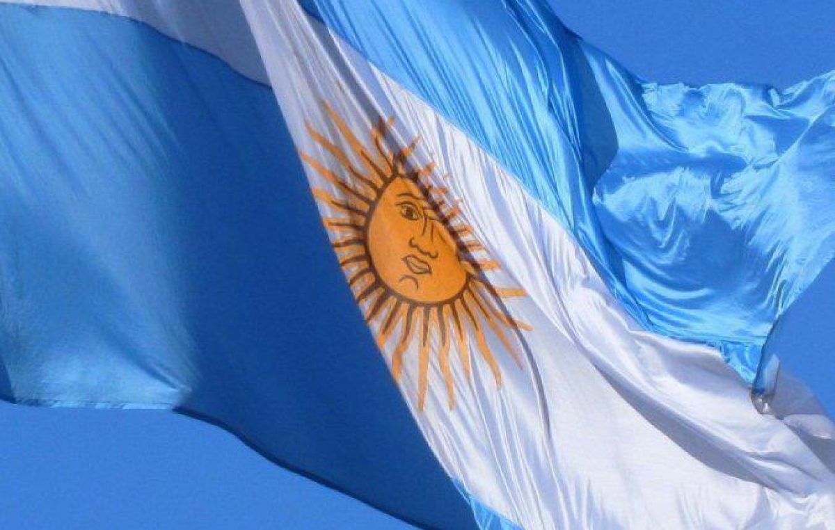 20 de junio el Día de la Bandera