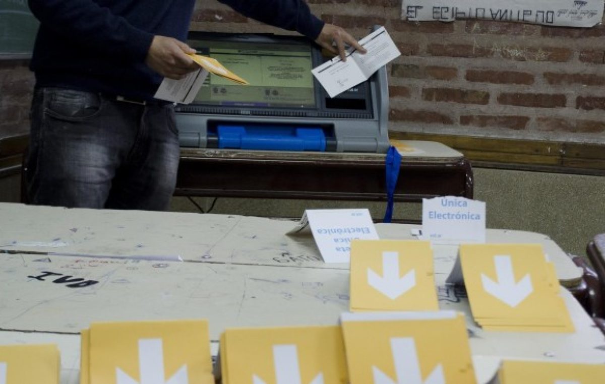 Polémica por la elección simultánea en Neuquén