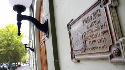 Intendentes del interior neuquino salen a pedir ayuda para el aguinaldo