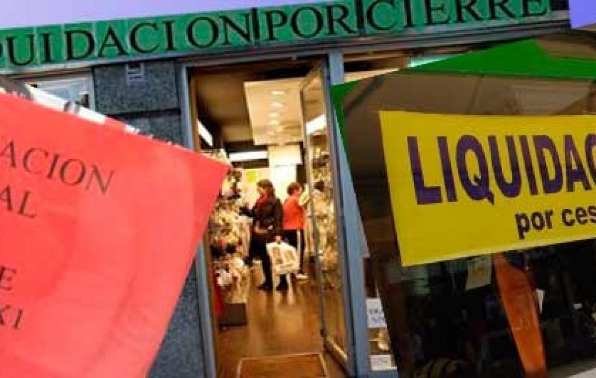 Hay más de 200 locales vacíos en Neuquén por la caída del consumo