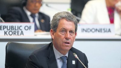 Cayó el ministro de Economía de Perú