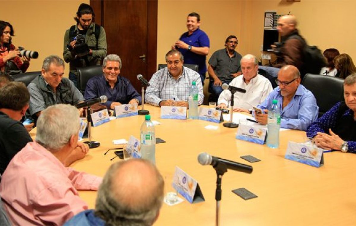 El Gobierno tendría decidido que el salario mínimo sea inferior a $ 10.000