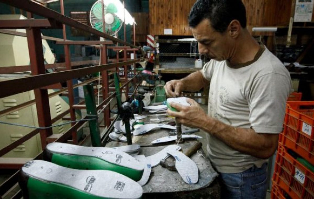 Según la CAME, volvió a bajar la producción de las pymes