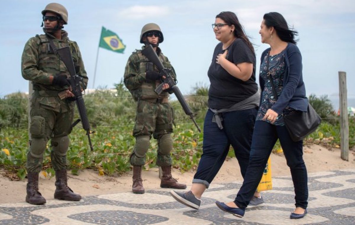 Brasil militariza Río de Janeiro para frenar la violencia