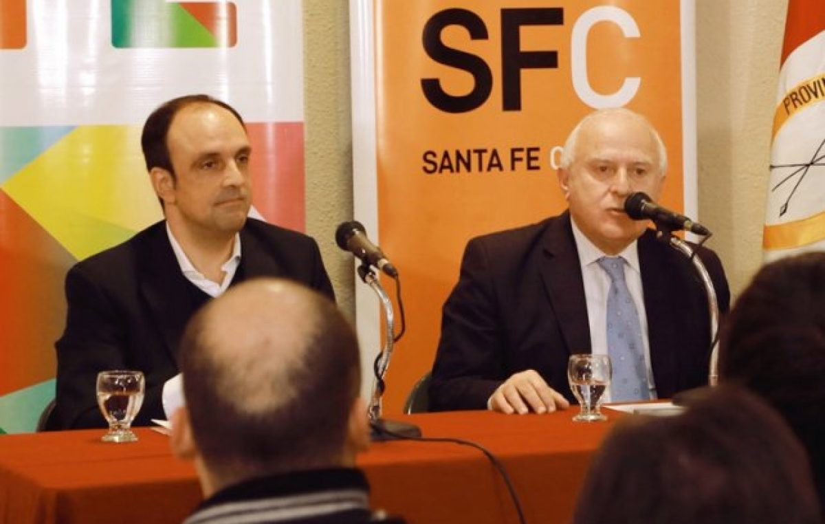 Santa Fe: Lifschitz y Corral ensanchan la grieta en territorio santafesino