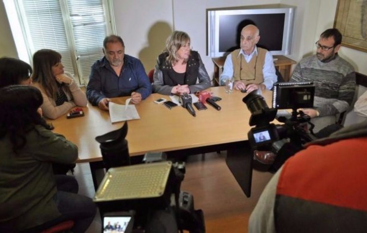 La intendenta de Rawson denunció que hay un «claro intento de destitución»