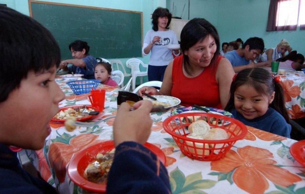 Buenos Aires: Alertan que hay lista de espera en los comedores y piden declarar la emergencia alimentaria