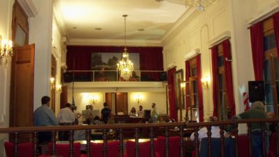 Pergamino: Una sesión caliente desnudó un posible “conflicto de intereses” de un Concejal oficialista
