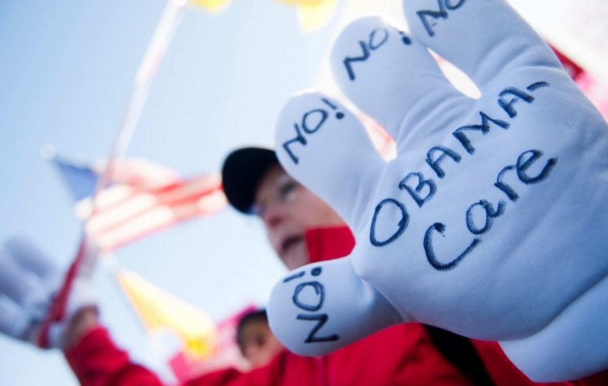Senado de EEUU rechaza derogación parcial de «Obamacare» 