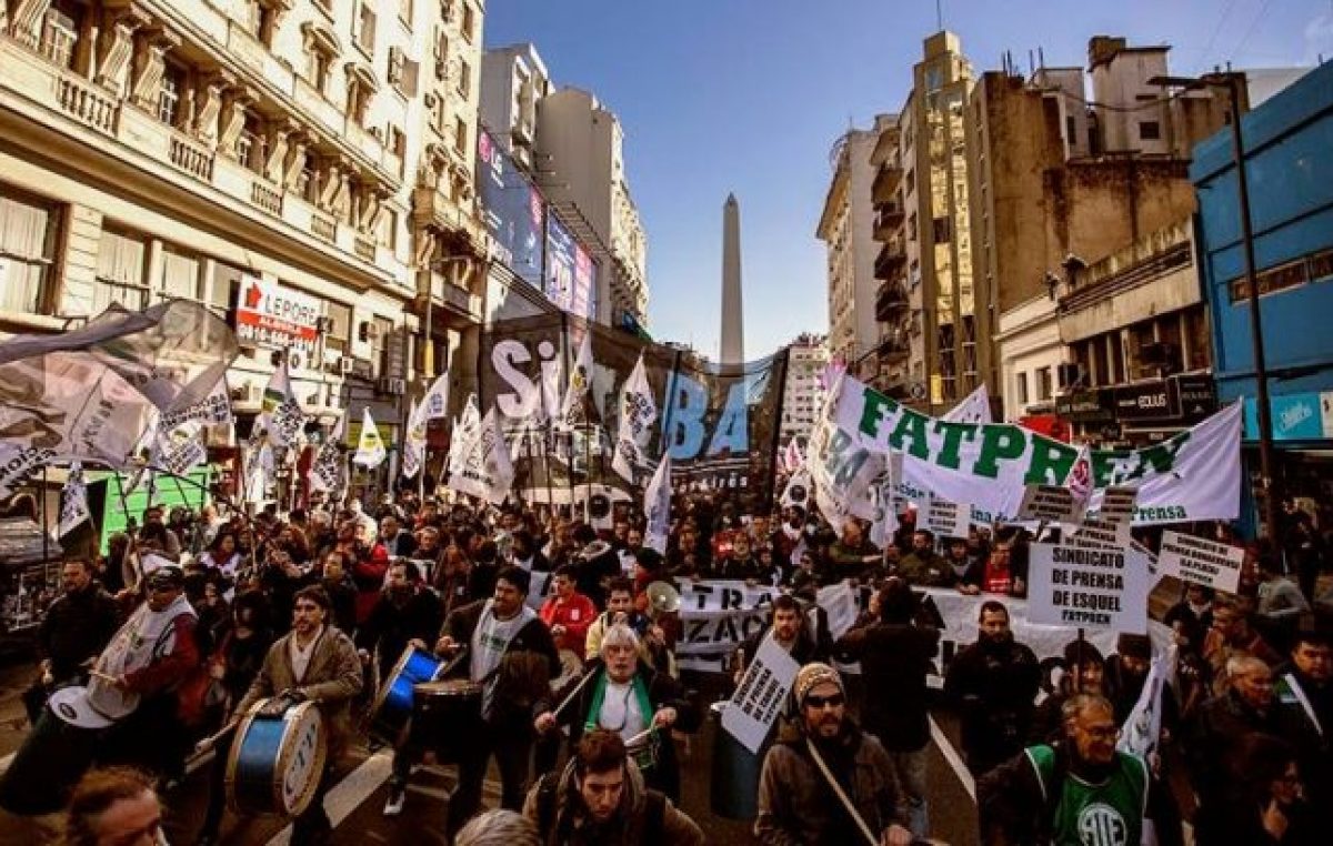 El SiPreBA, las CTA y más de 50 sindicatos marcharán por los derechos laborales