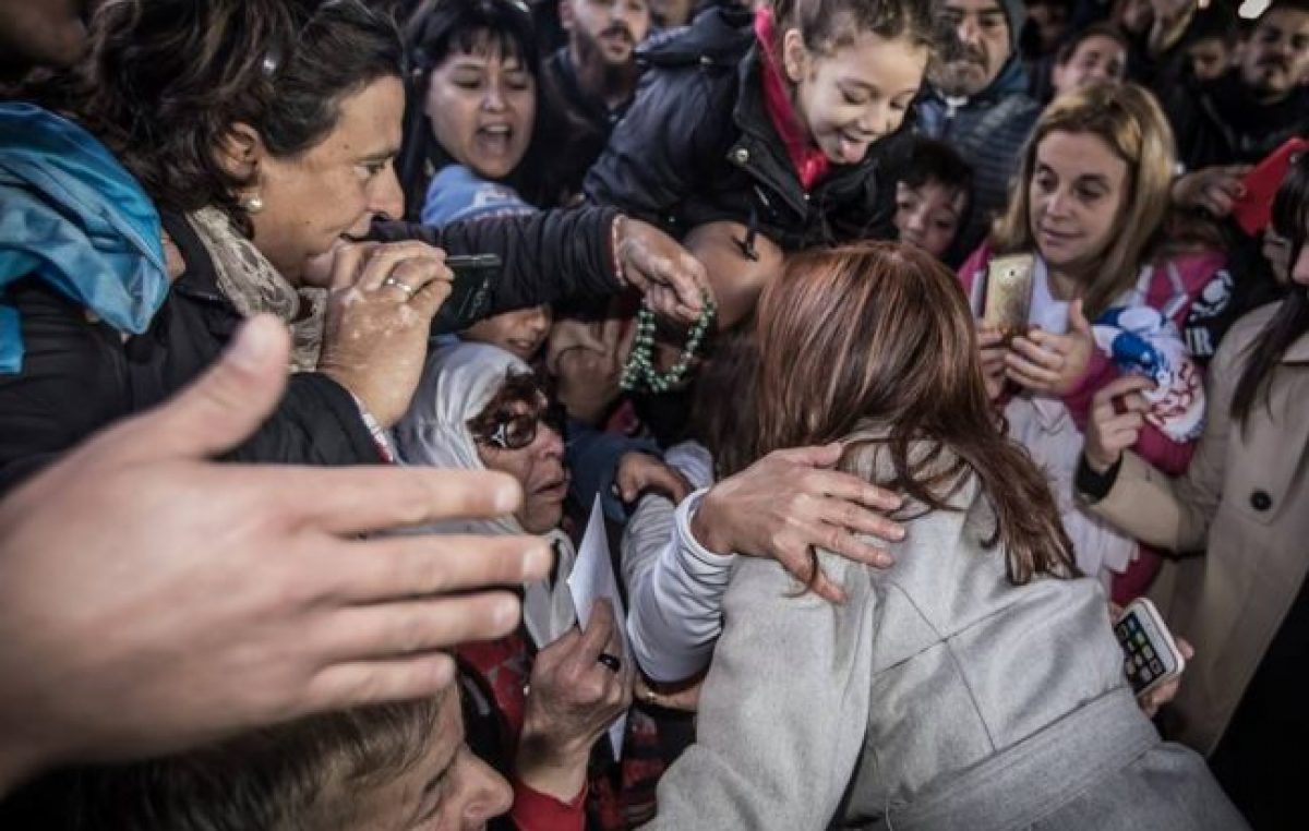 Zárate: los vecinos están preocupados por la crisis y la imagen del Gobierno empieza a caer
