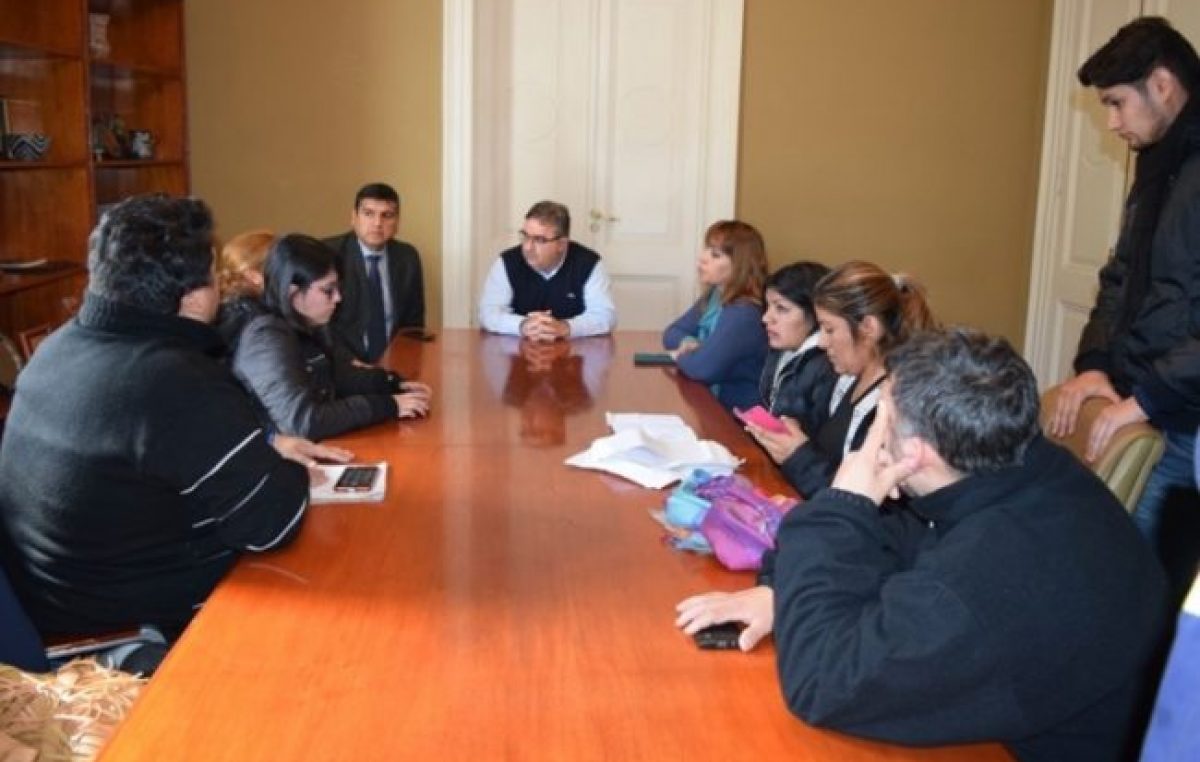 Mediante concursos, Catamarca dará estabilidad a precarizados