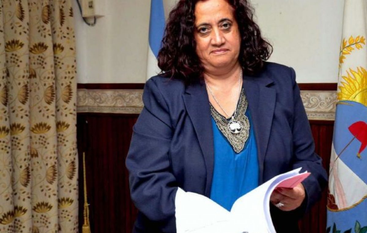 El Concejo de Santa Rosa denunciará a la intendenta por compras muy caras