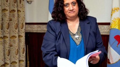 El Concejo de Santa Rosa denunciará a la intendenta por compras muy caras