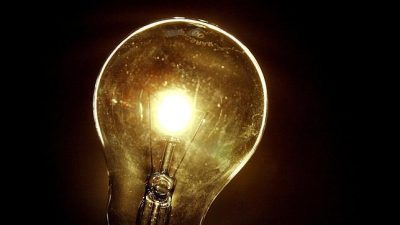 Una treintena de empresas marplatenses recibirán ayuda económica para pagar la luz