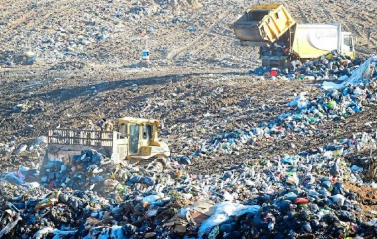 Extienden 30 días el plazo para que municipios cordobeses entierren en Piedra Blanca