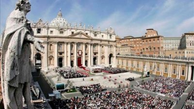 El Vaticano crea una red mundial de lucha «contra la corrupción»