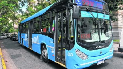 El municipio rosarino define las empresas que se quedarán con el transporte urbano