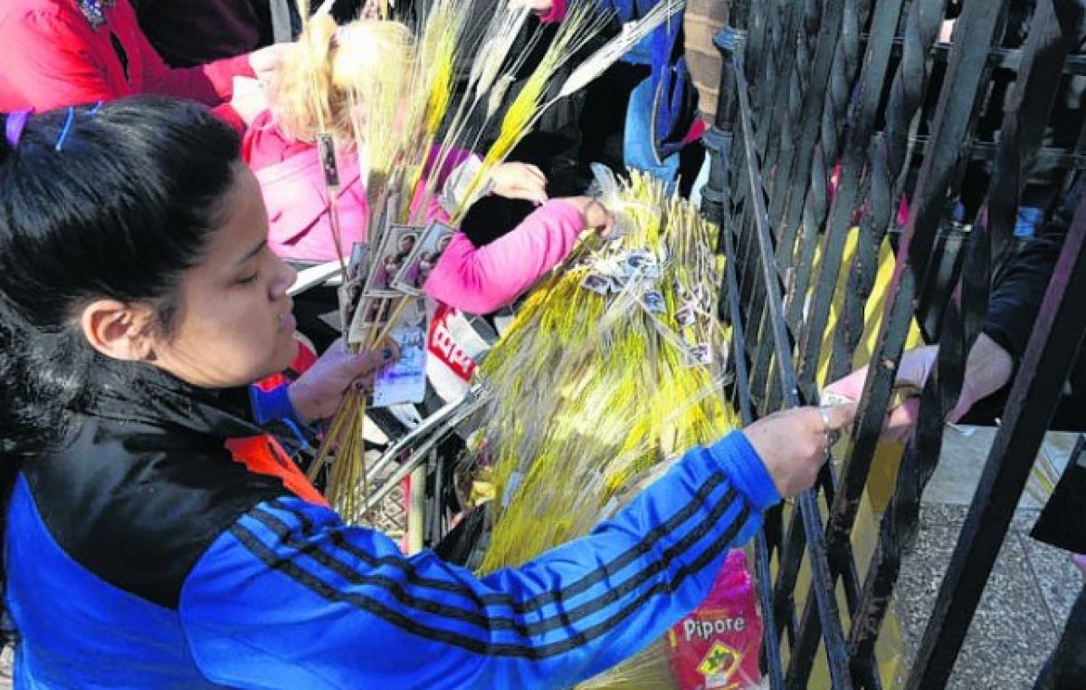 Rosario: El temor a perder el empleo promete una celebración masiva en San Cayetano