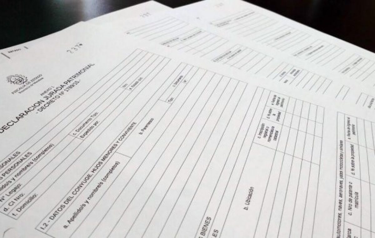 Más de 200 funcionarios mendocinos todavía deben presentar su declaración jurada