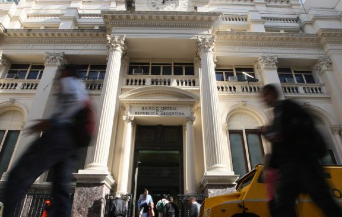 Preocupación: la venta de reservas del Banco Central fue la segunda más importante en 14 años