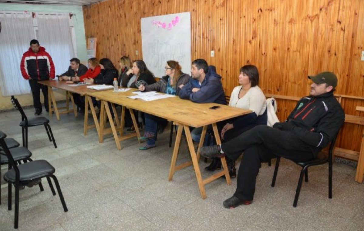 Coronel Rosales: Municipales advierten que habrá paro si la Comuna sigue con la idea de tercerizar el barrido