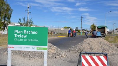 En Trelew podrán pedir vía WhatsApp al municipio que repare los baches