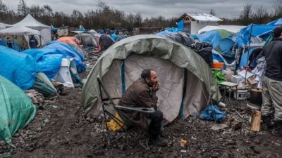 Francia: Ante el dolor de los inmigrantes