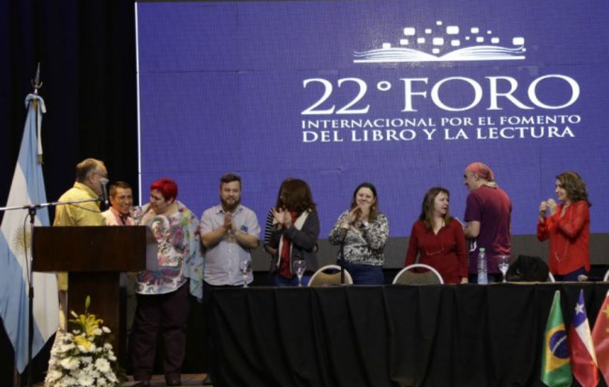 Leer en resistencia