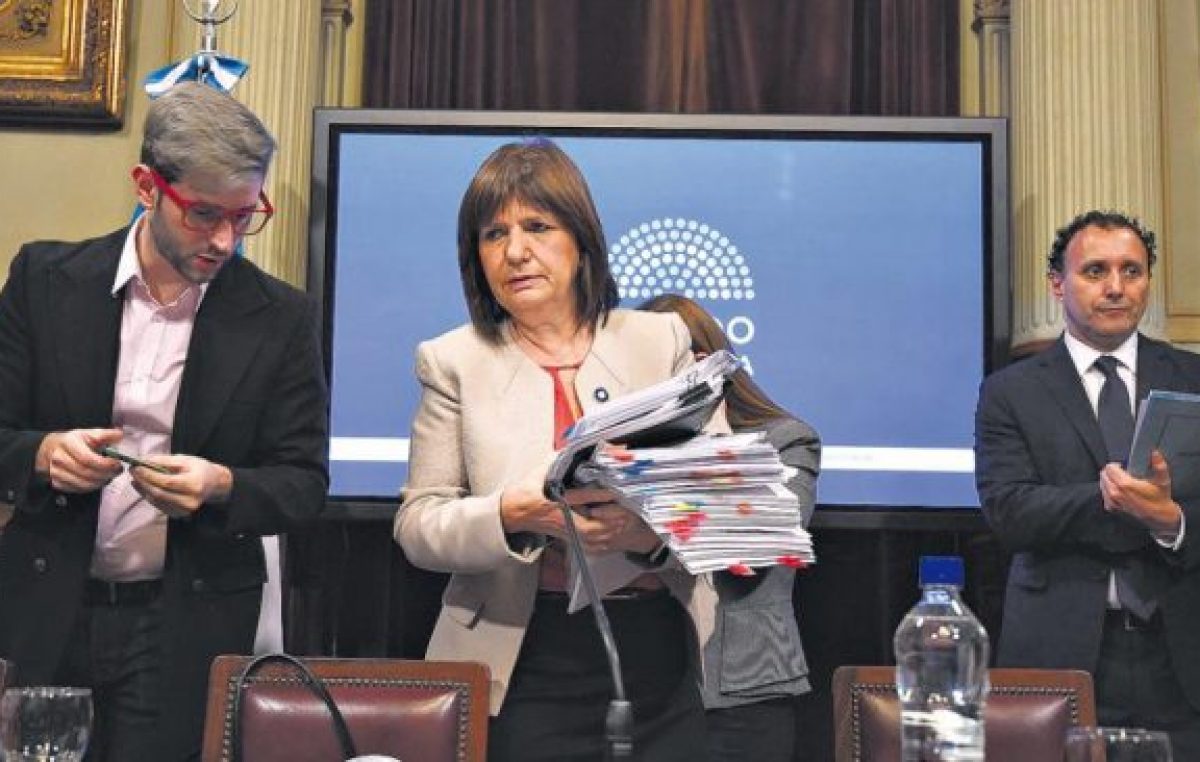 Con muchas chicanas pero ninguna respuesta