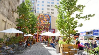 Plazas de bolsillo: el gran método con que los chilenos transformaron sitios abandonados