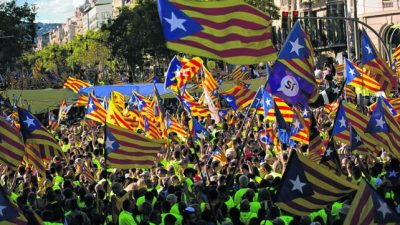 El nacionalismo catalán realizó una multitudinaria marcha