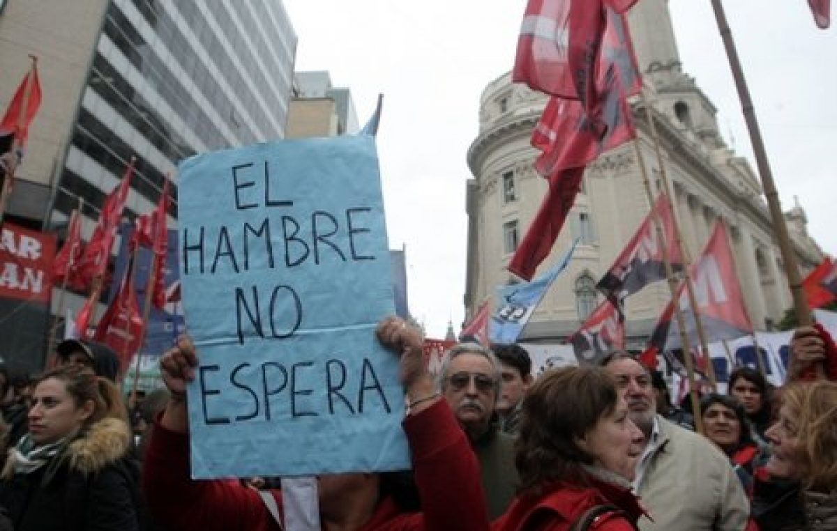 Organizaciones sociales coparon el centro porteño por la emergencia social