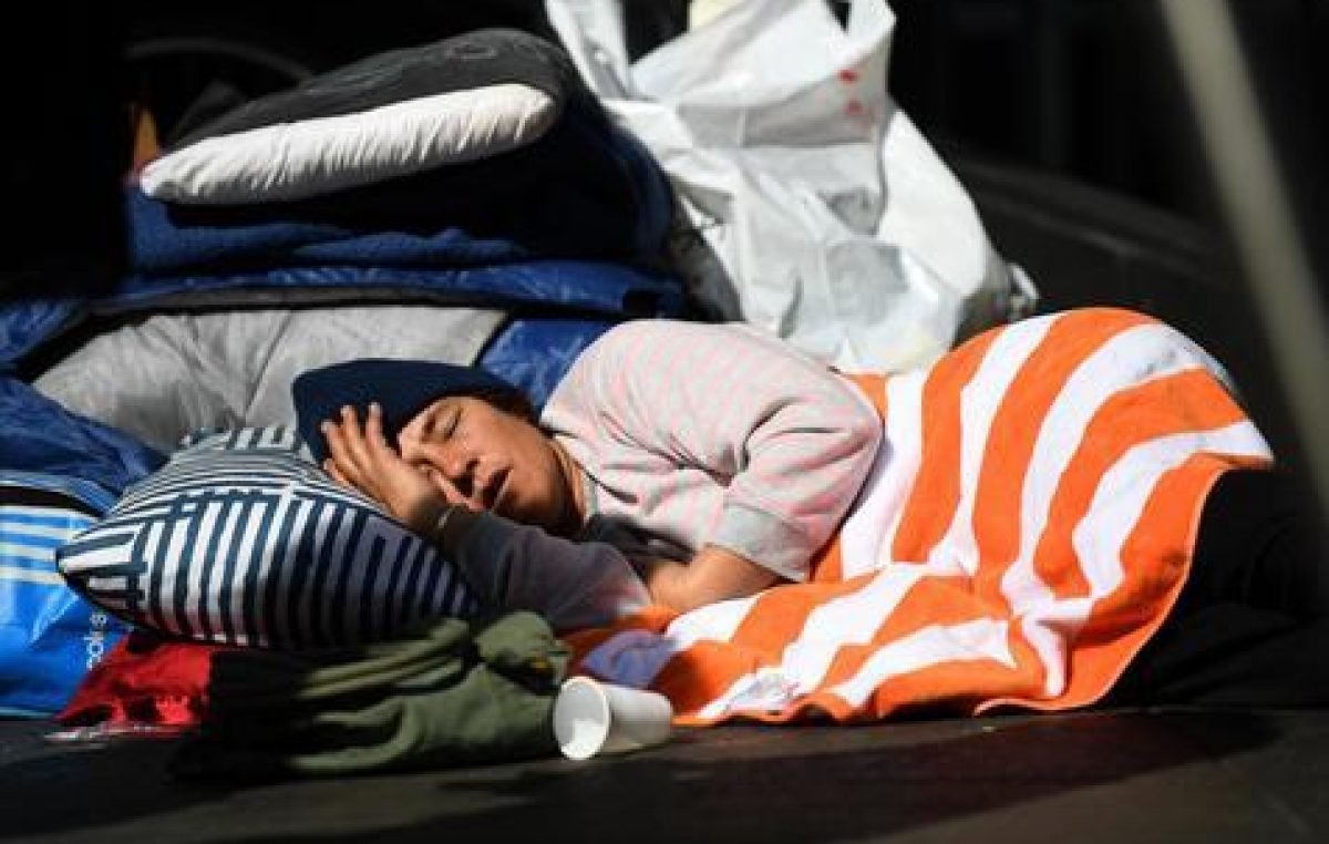 Más de 10 mil chilenos viven en situación de calle