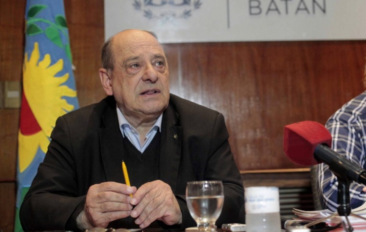 Arroyo «seco»: ante la renuncia del secretario de hacienda el intendente de Mar del Plata no pudo pagar horas extras