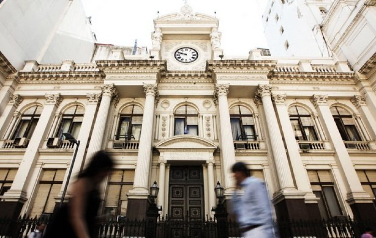 Una fuga de 6200 millones que hace historia