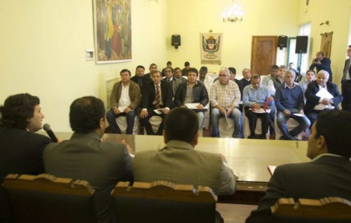 Municipios catamarqueños recibieron $152 millones para sueldos y obras