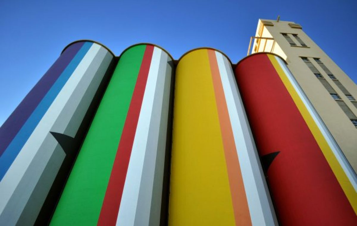 Se instaló en Rosario la primera Bienal de Arte Contemporáneo
