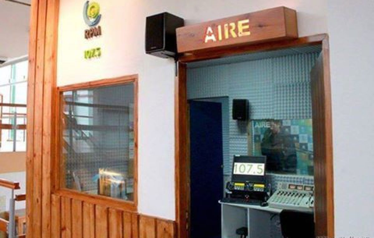 Quieren sumar a trabajadores y periodistas en discusión por el futuro de la Radio Municipal de Esquel