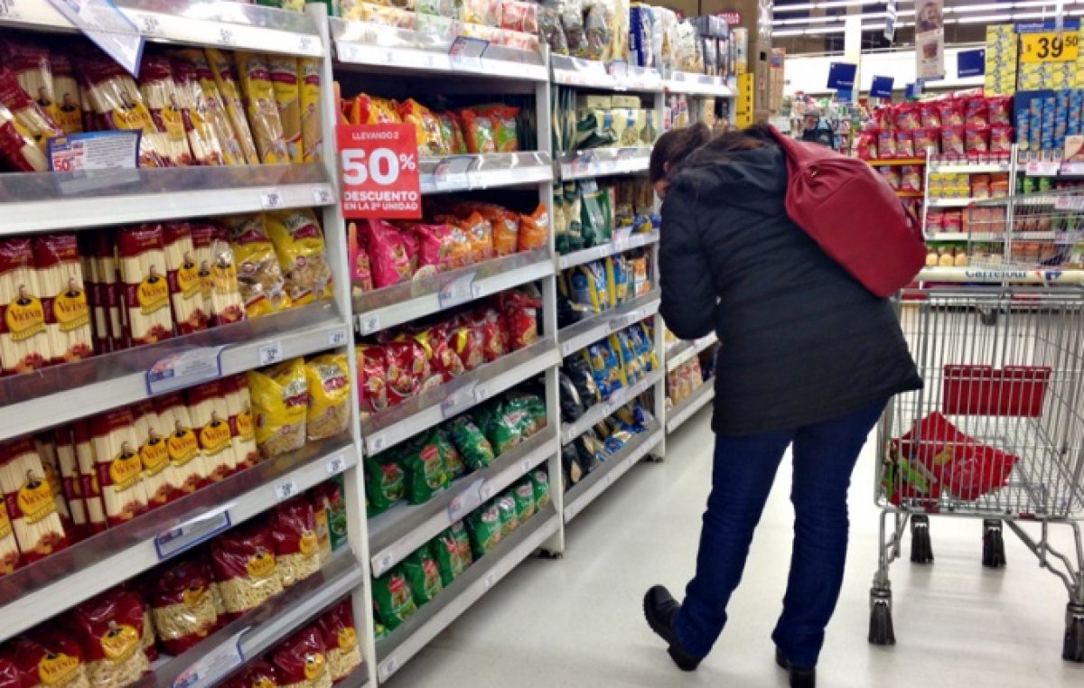 La inflación no se detiene: El costo de vida aumentó 17,6% en lo que va de este año