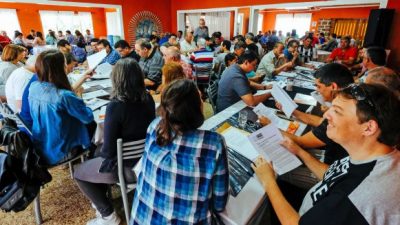 Municipales santafesinos se preparan para enfrentar las políticas de ajuste