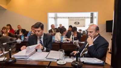 Bertone envió el proyecto de ley que propone la creación del departamento Tolhuin